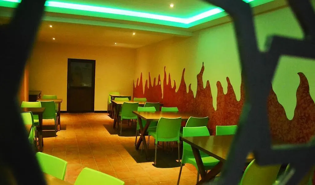 *** Bed & Breakfast Teamount Suites Munnar India